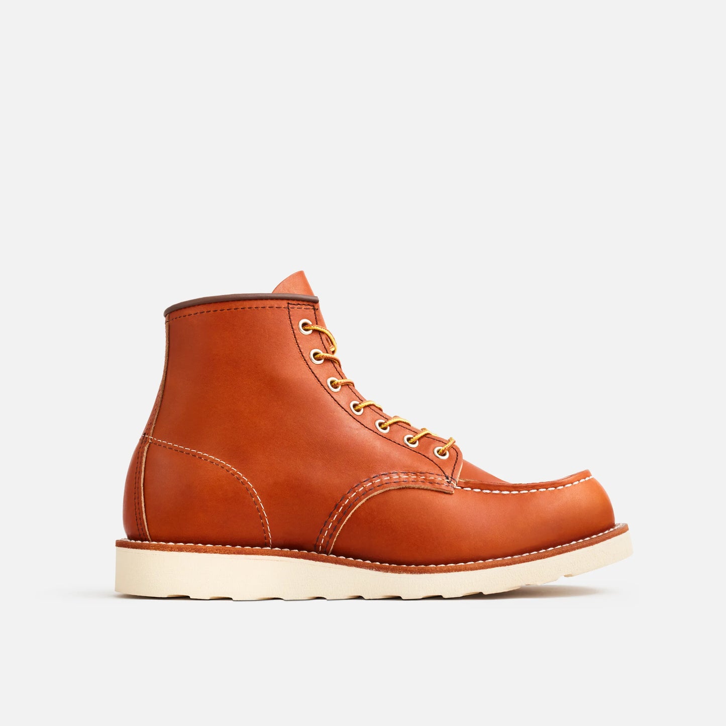 Red Wing Classic Moc in Oro Legacy 875