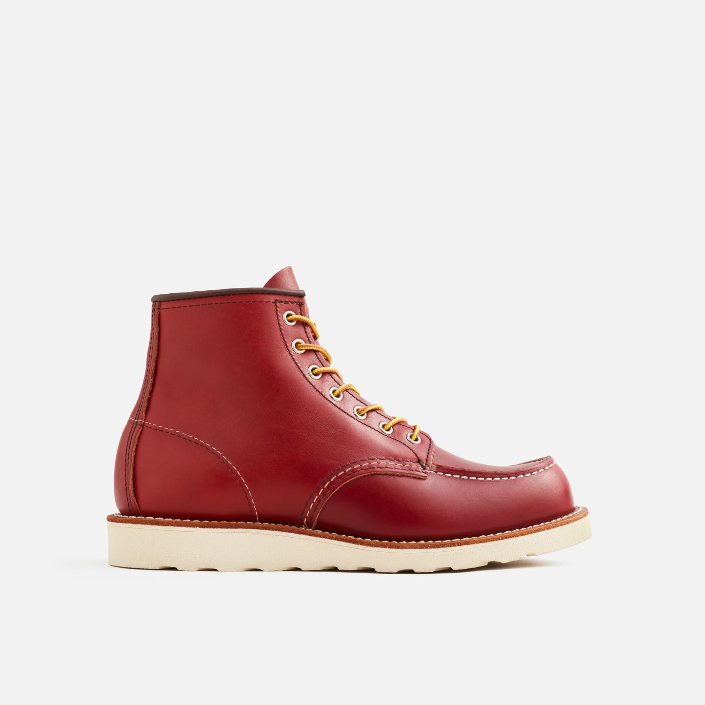 Red Wing Classic Moc in Oro Russet Portage 8875
