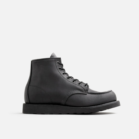 Red Wing Classic Moc in Black Harness 8074
