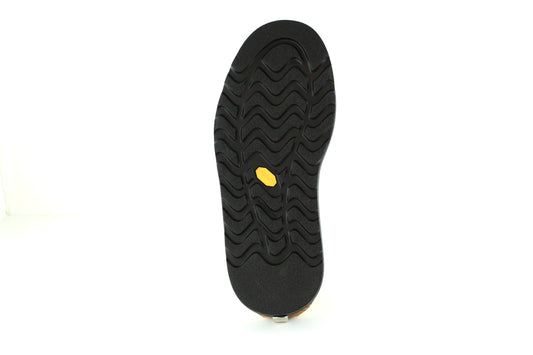 Black Traction Tred Lite
